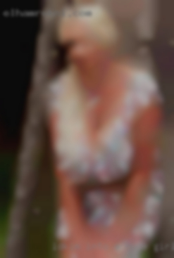 Idk,im into a few nude girls dif types really.